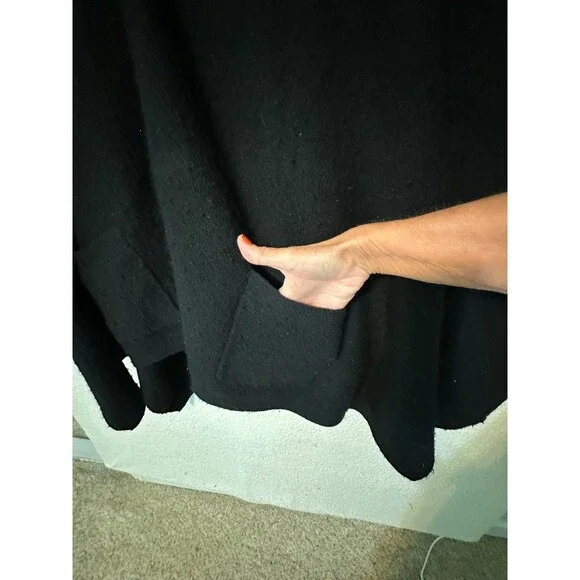 Vintage Pierre Cardin Black Wool Blend Shawl 51" X 31" - Picture 4 of 8